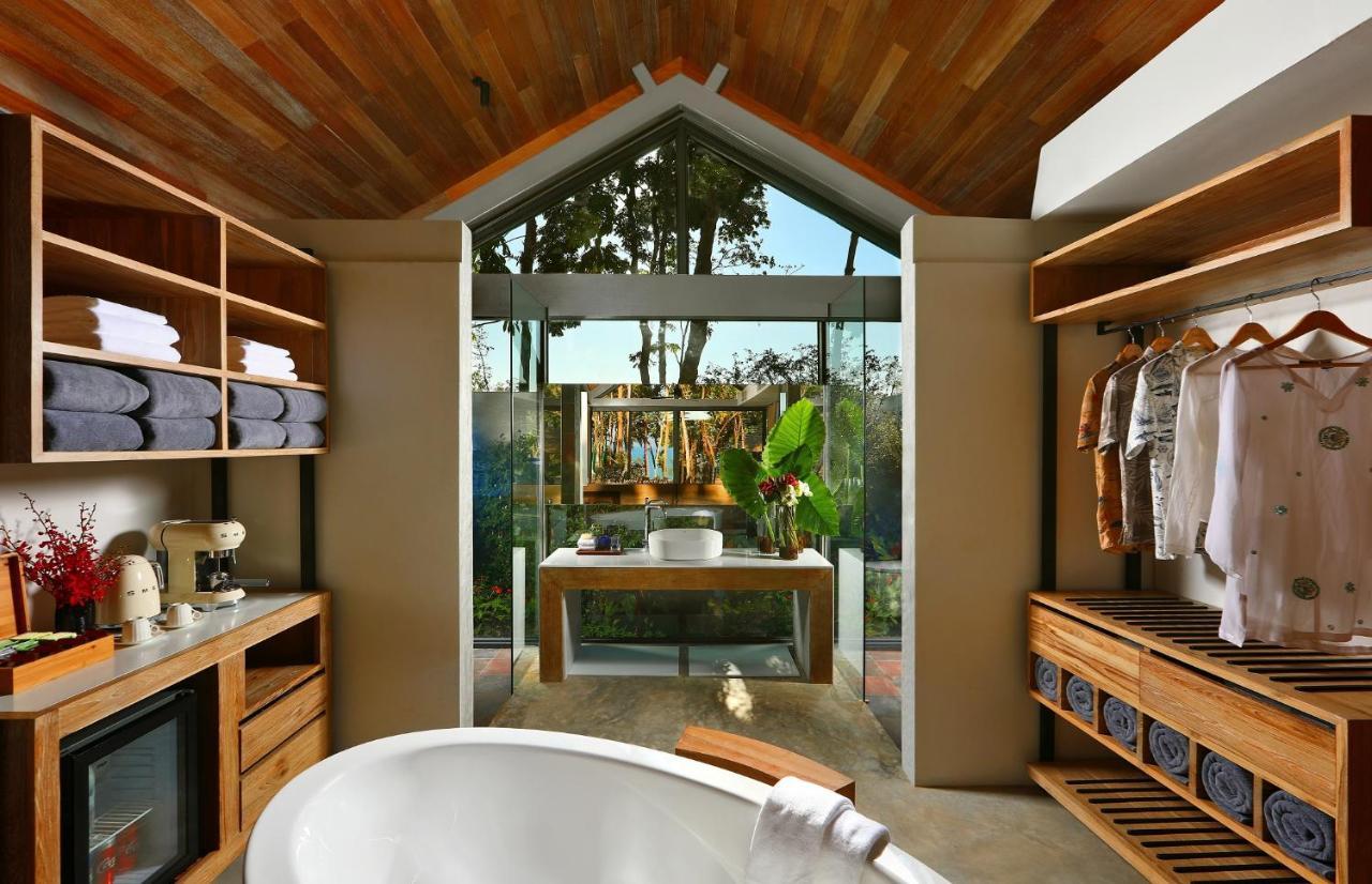 Villa Escape Burasari Phuket Exterior photo